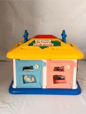 VTG 1986 Disney Winnie the Pooh Shelcore Activity House - Read Description